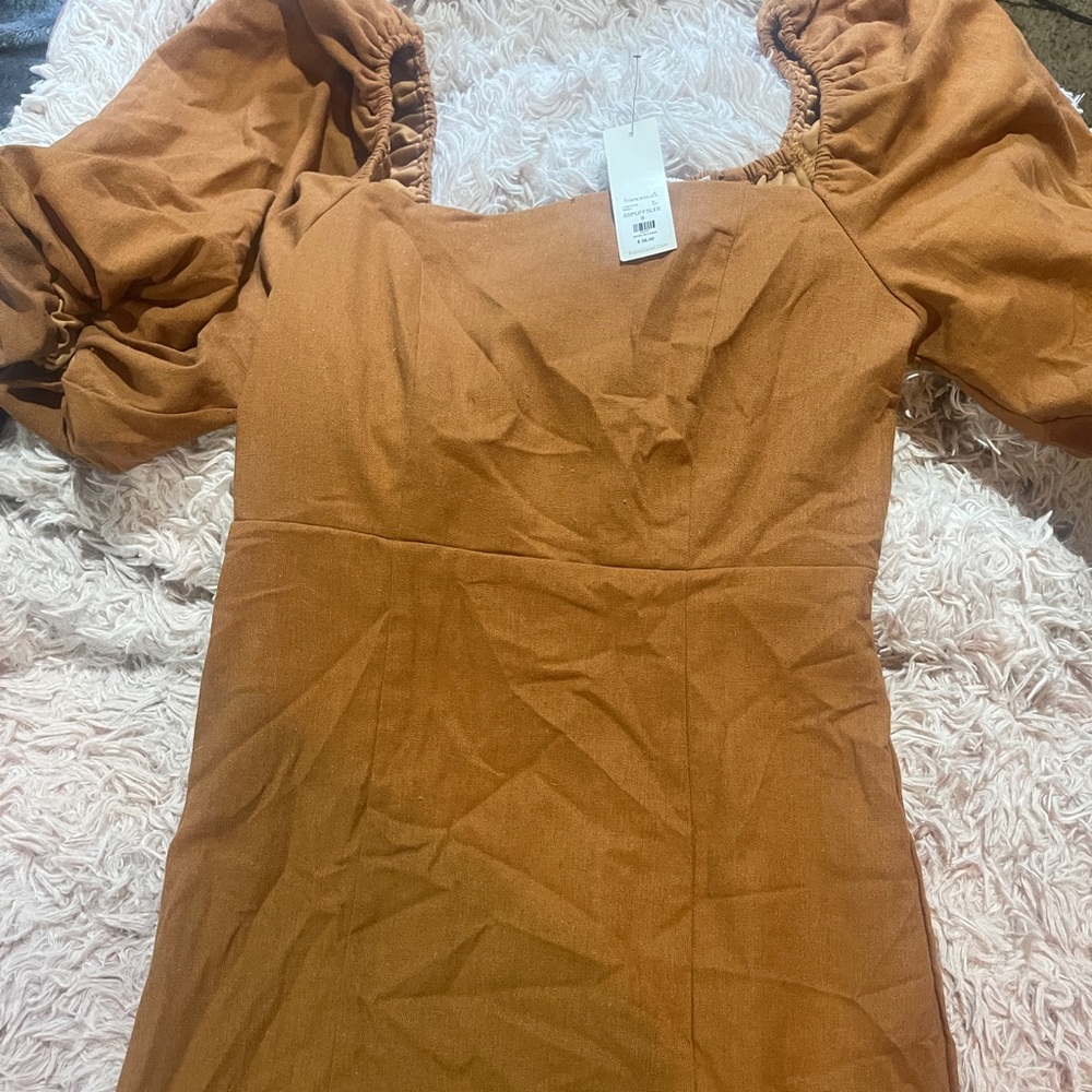 Francesca’s Puff Sleeve Orangy tone dress